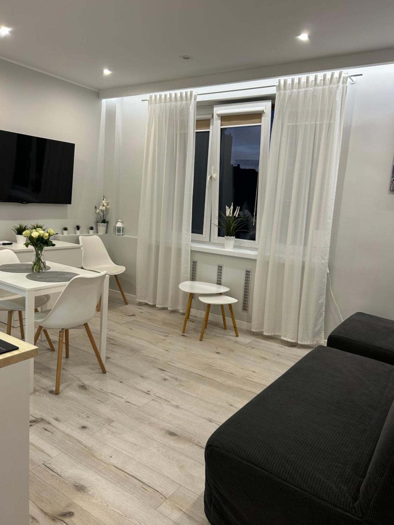 Apartament Na Dworcowej Centrum Parking Gratis Wrocław Eksteriør billede