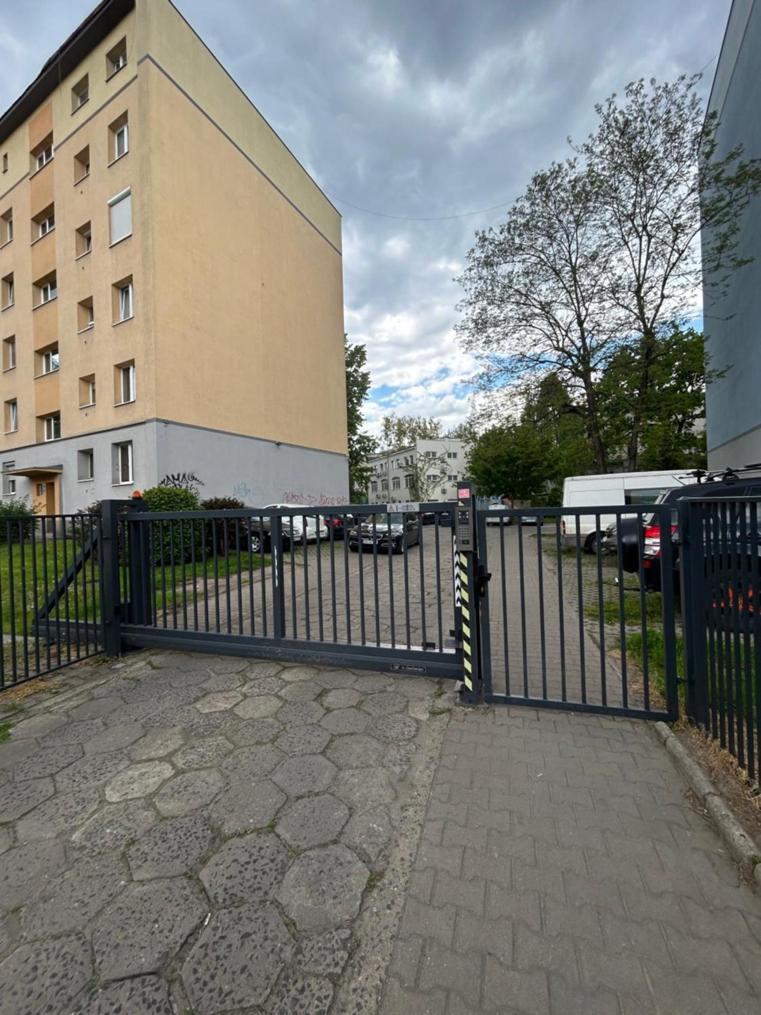 Apartament Na Dworcowej Centrum Parking Gratis Wrocław Eksteriør billede
